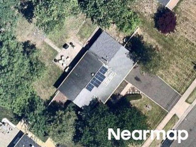 House for sale in Kendall Park, New Jersey
