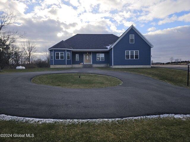 House for sale in Mechanicville