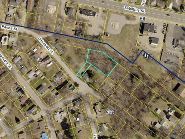 Land for sale in Lewiston, Maine