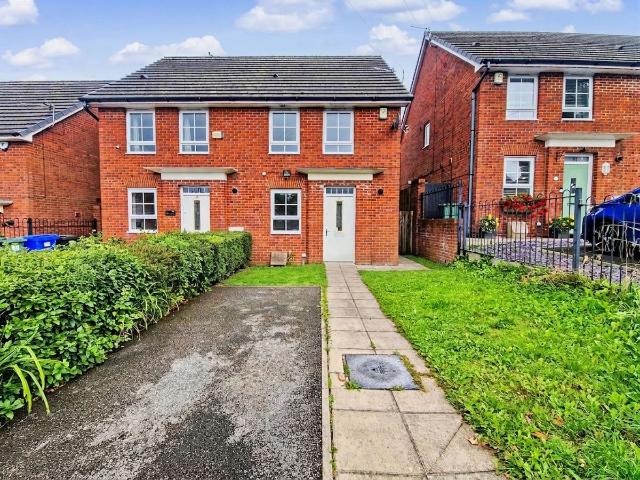 House for rent in Outwood Gate, Bury