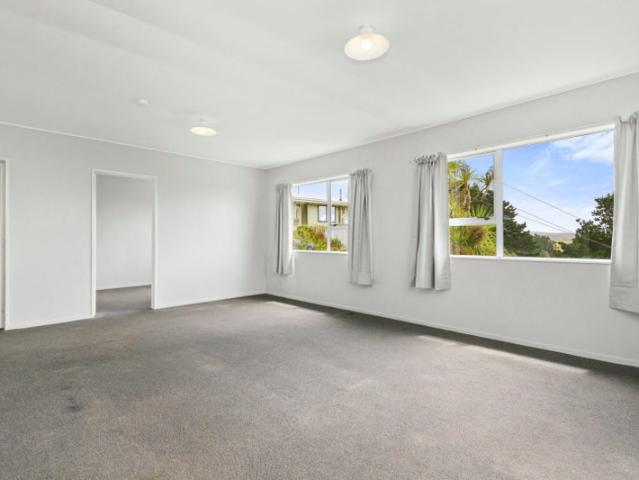 Apartment for rent in Johnsonville East, Wellington