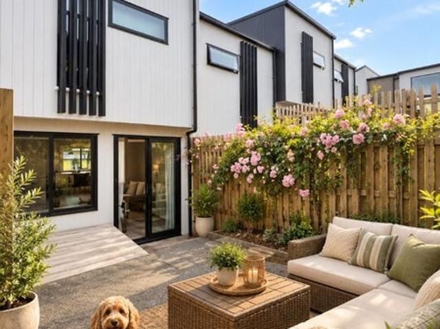 House for rent in Johnsonville East, Wellington