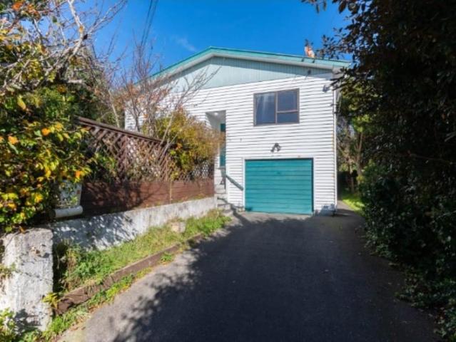 House for rent in Matata, Wellington