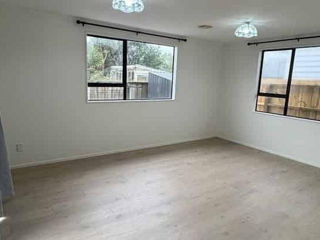 House for rent in Raroa, Wellington