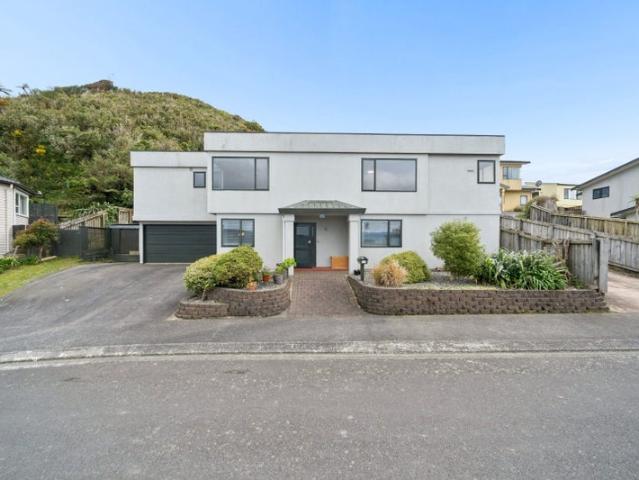 House for rent in Broadmeadows, Wellington