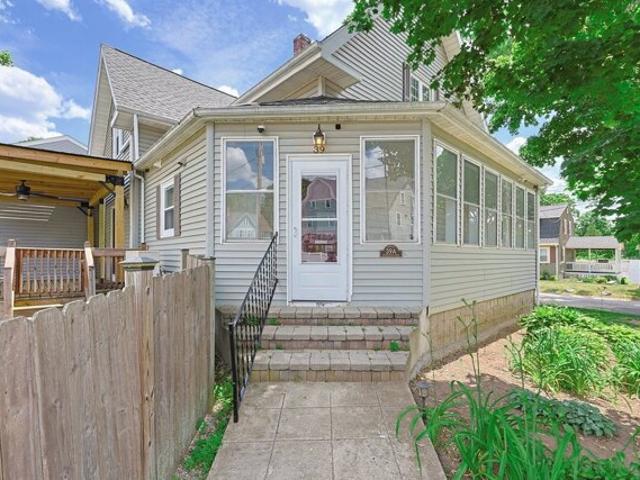 Condo for sale in Northbridge, Massachusetts
