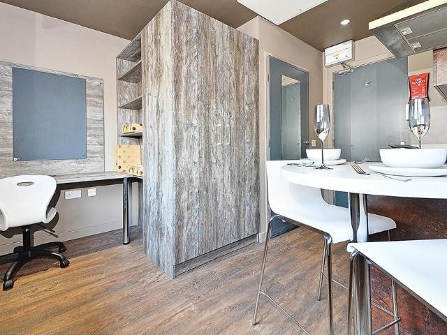 Studio for rent in City Centre, Scotland