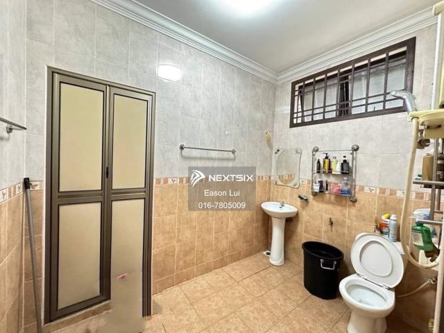 Warehouse for sale in Plentong, Johor