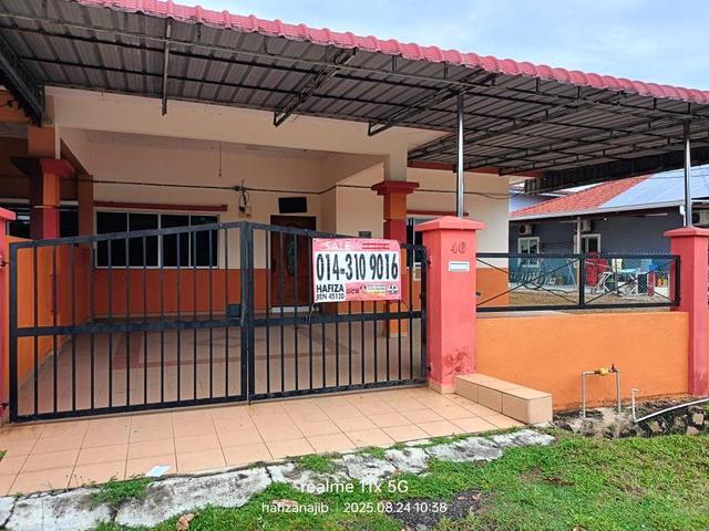Residential House for sale in Batu Pahat, Johor