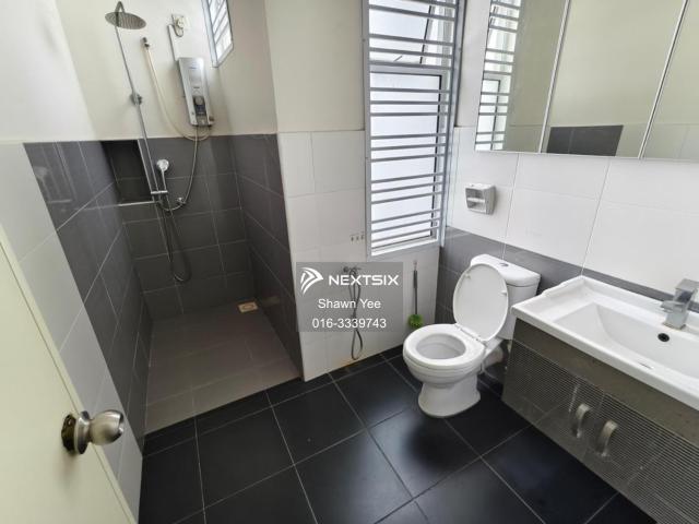 Warehouse for sale in Johor