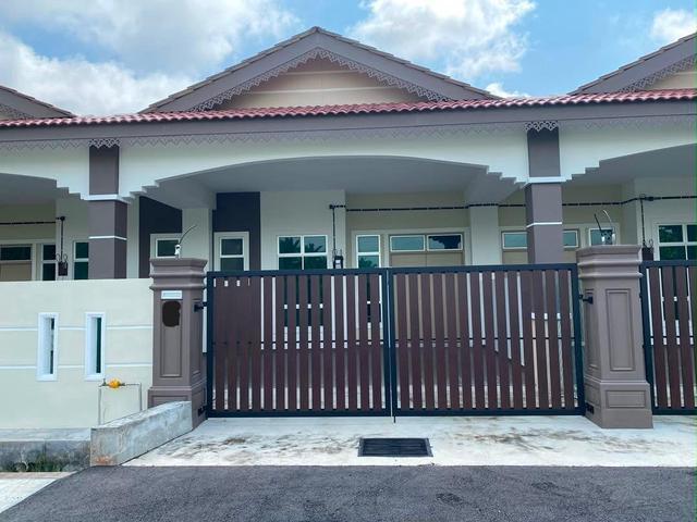 Terraced House for sale in Parit Jawa, Muar