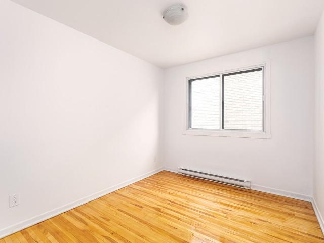 Apartment for rent in St. Leonard's, Quebec