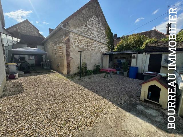 Maison vente à Sens, Joigny