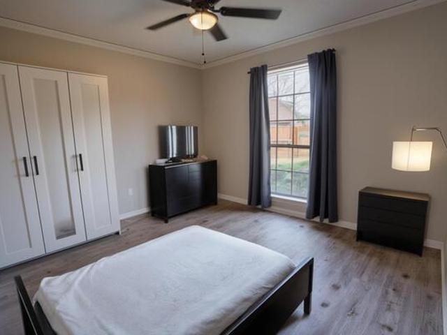 Room for rent in Arlington, Texas