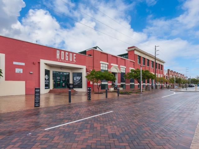 Showroom for rent in Perth