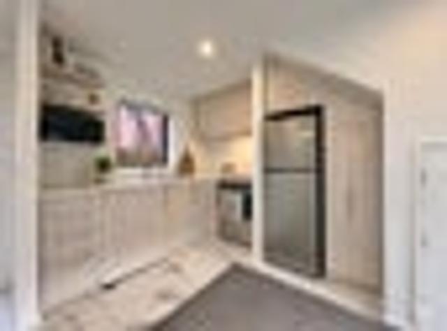 Townhouse for sale in Heathcote, Canterbury