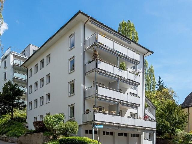 Immobilie kaufen in Einigen, Zürich