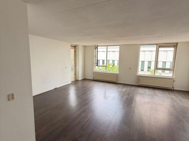 Appartement te huur in Binnenstad, Almelo