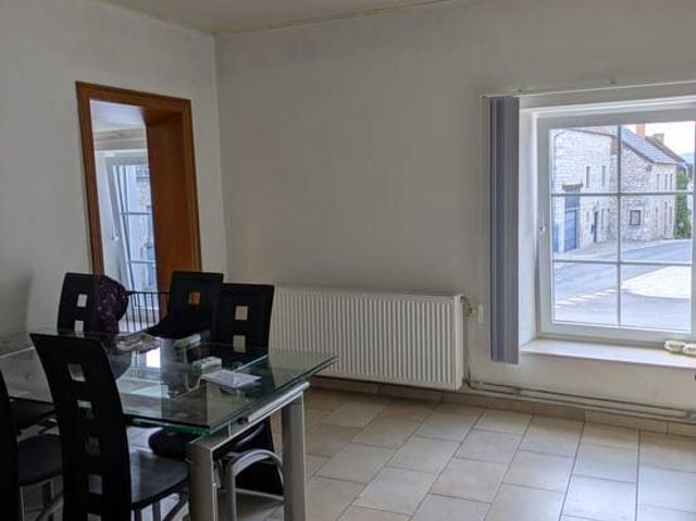 Appartement location à Doische, Wallonie