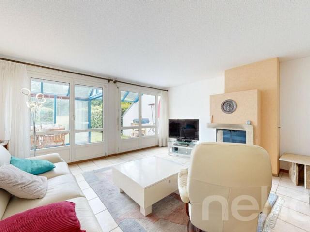 Reihenfamilienhaus kaufen in Epalinges, Waadt