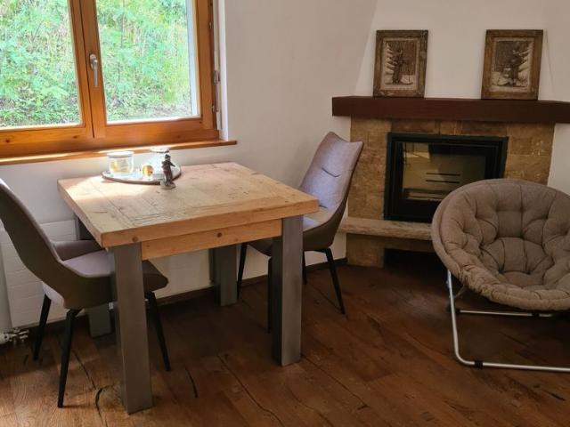 Studio mieten in Plans-Mayens, Lens