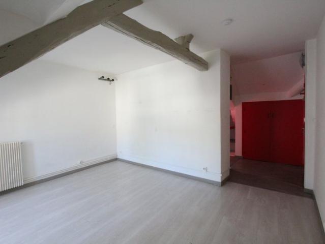 Appartement vente à Cosne-Cours-sur-Loire, La Charité-sur-loire