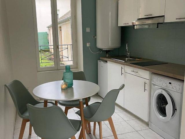 Studio location à Neauphle-le-Château, Yvelines