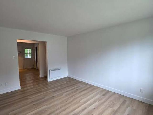 Apartment for rent in La Haute-gaspésie, Quebec