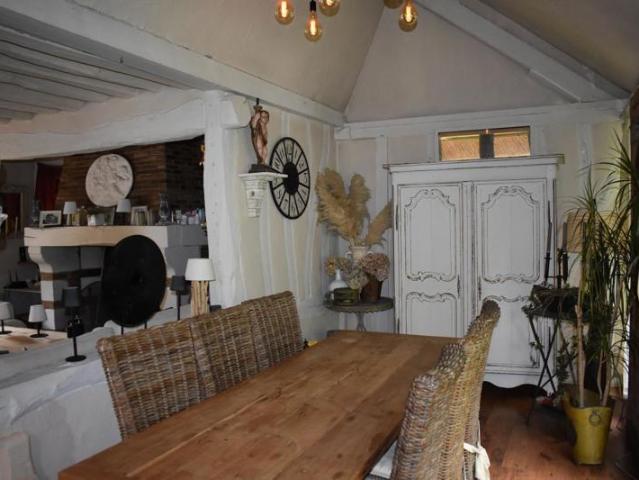 Maison vente à Bernay, Le Bec-hellouin