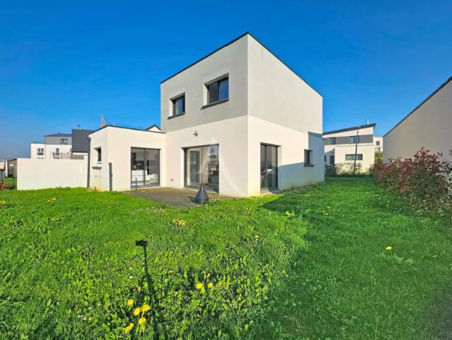 Maison vente à Angers, Montreuil-juigné