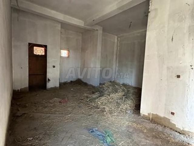 Local commercial location à L'Oriental