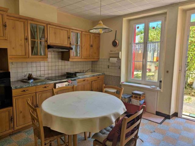 Maison vente à Auxerre, Lucy-sur-cure