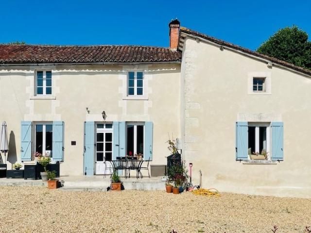 Maison vente à Angoulême, Aubeterre-sur-dronne