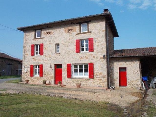 Maison vente à Rochechouart, Saint-auvent