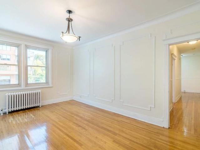 Apartment for rent in Côte-des-Neiges–Notre-Dame-de-Grâce, Montréal