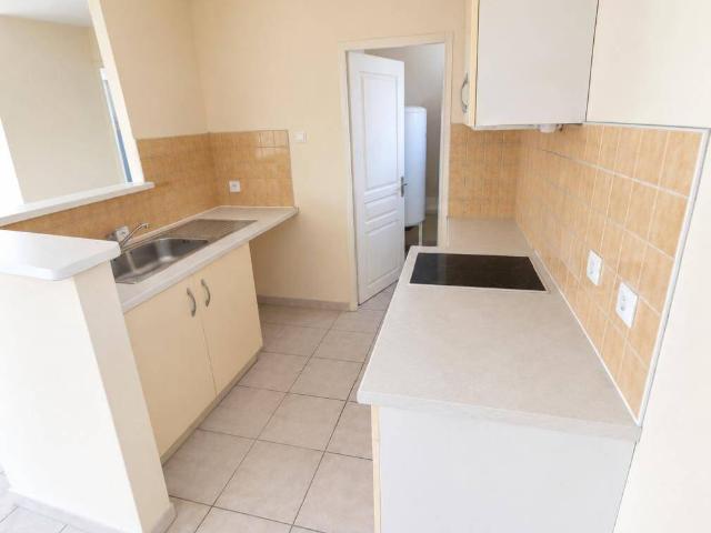 Appartement location à Les Domaniales, Genas