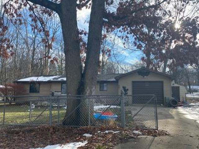 House for sale in Houghton Lake, Michigan