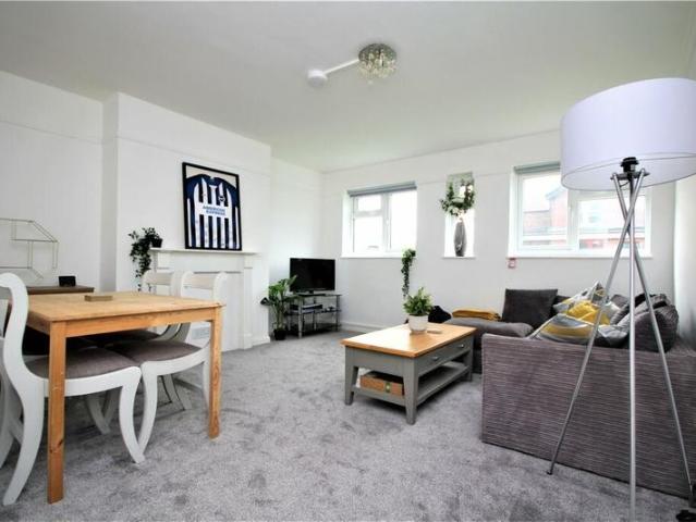 Apartment for rent in Hyde