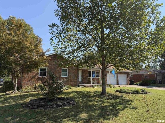 House for sale in Metropolis, Illinois
