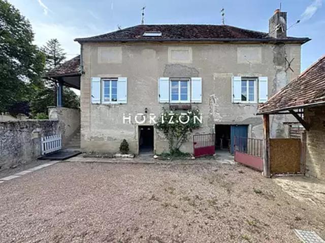 Maison vente à Mâcon, Collonge-en-charollais