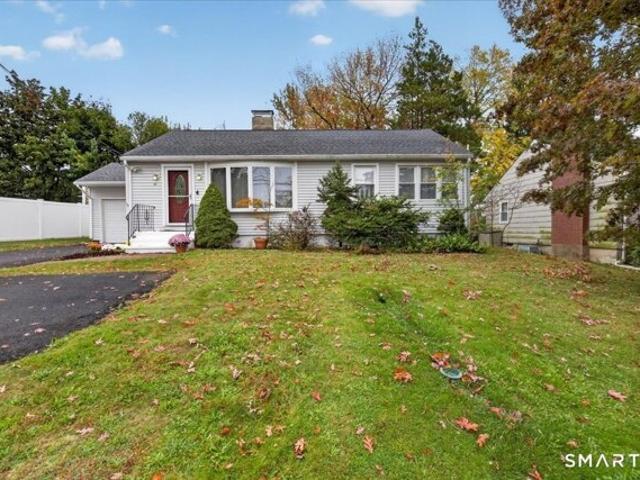 House for sale in West Shore, West Haven
