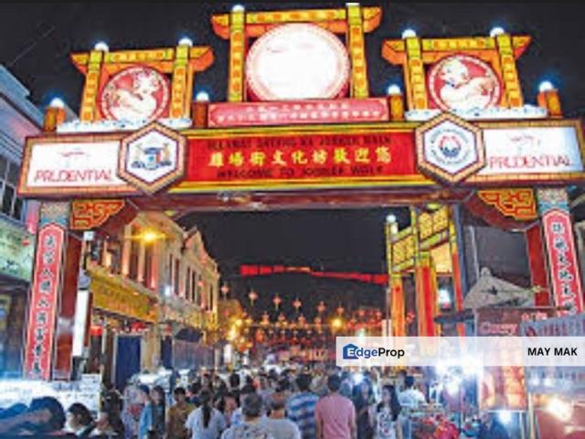 Shop for rent in Malaka