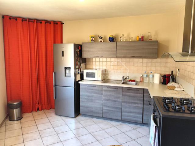 Appartement vente à Carpentras, Provence-Alpes-Côte d'Azur