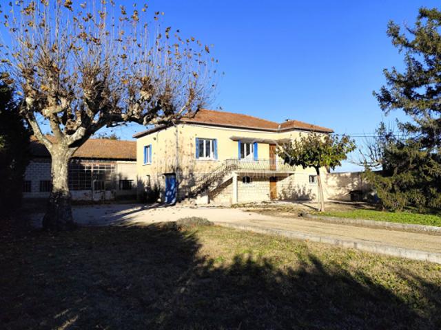 Maison vente à Carpentras, Provence-Alpes-Côte d'Azur