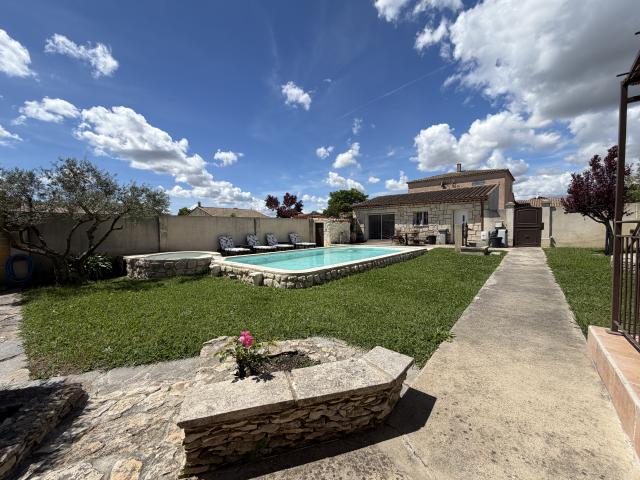 Villa location à Nîmes, Jonquières-saint-vincent