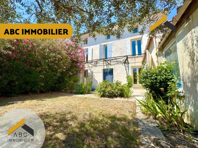 Maison vente à Carpentras, Provence-Alpes-Côte d'Azur