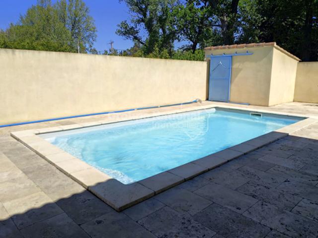 Maison vente à Carpentras, Provence-Alpes-Côte d'Azur