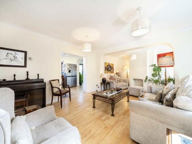 House for rent in Hampton, Greater London