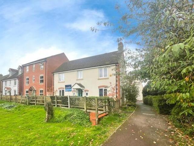 House for sale in Swindon
