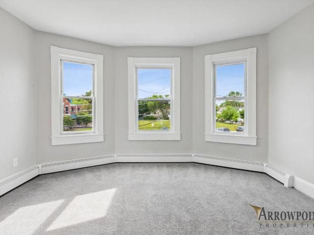 Apartment for rent in Lawrence, Massachusetts